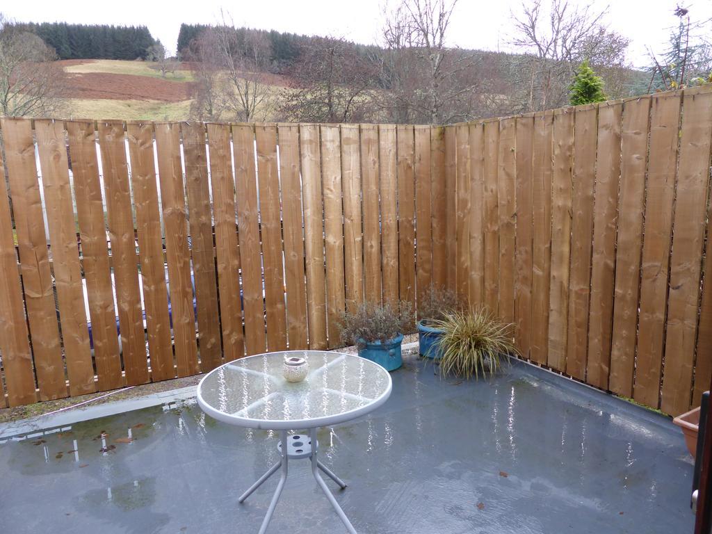 Treetops Bungalow Loch Ness Drumnadrochit Buitenkant foto
